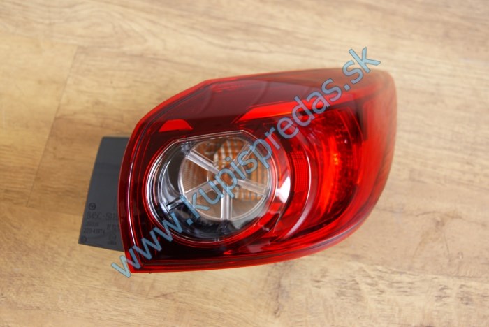 Zadné svetlo pravé MAZDA 3 HB 